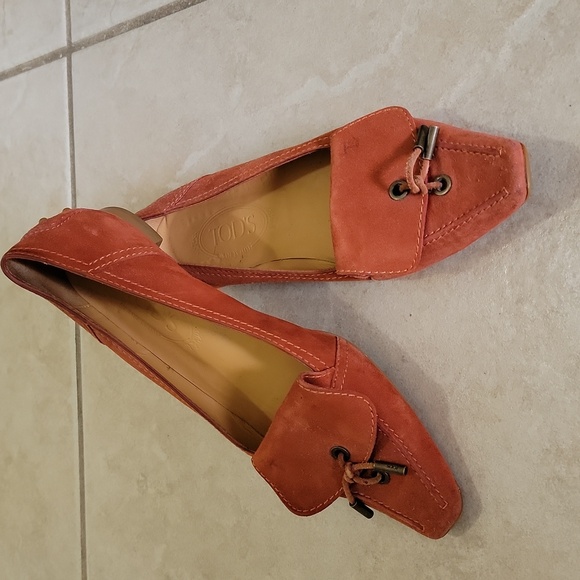 Tod's Shoes - TOD'S pointed toe flat. Orange leather flat gently worn. Size 8.